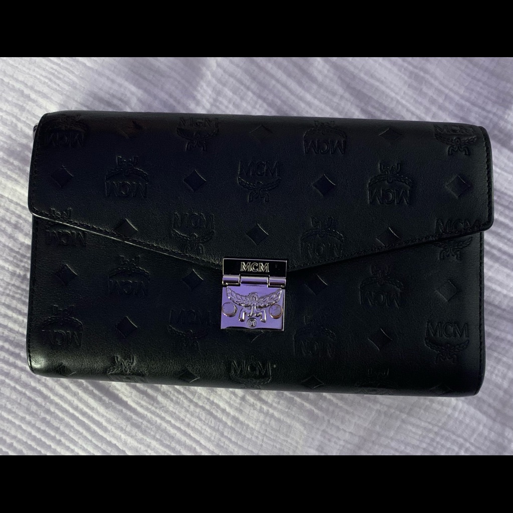 Mcm Crossbody/Clutch
